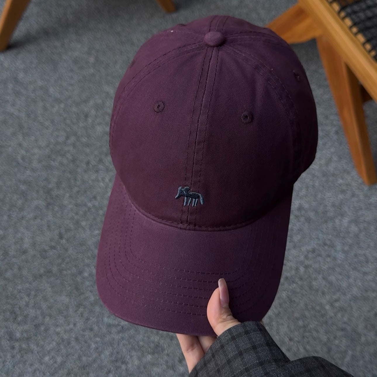 Women´s Embroidered Baseball Cap