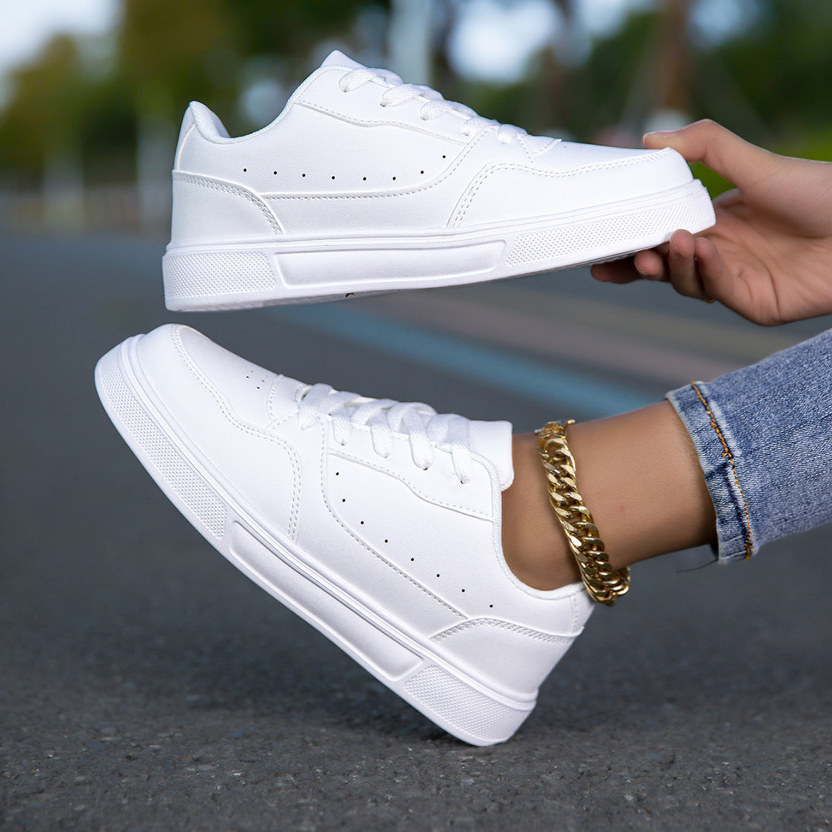 Breathable casual white sneakers