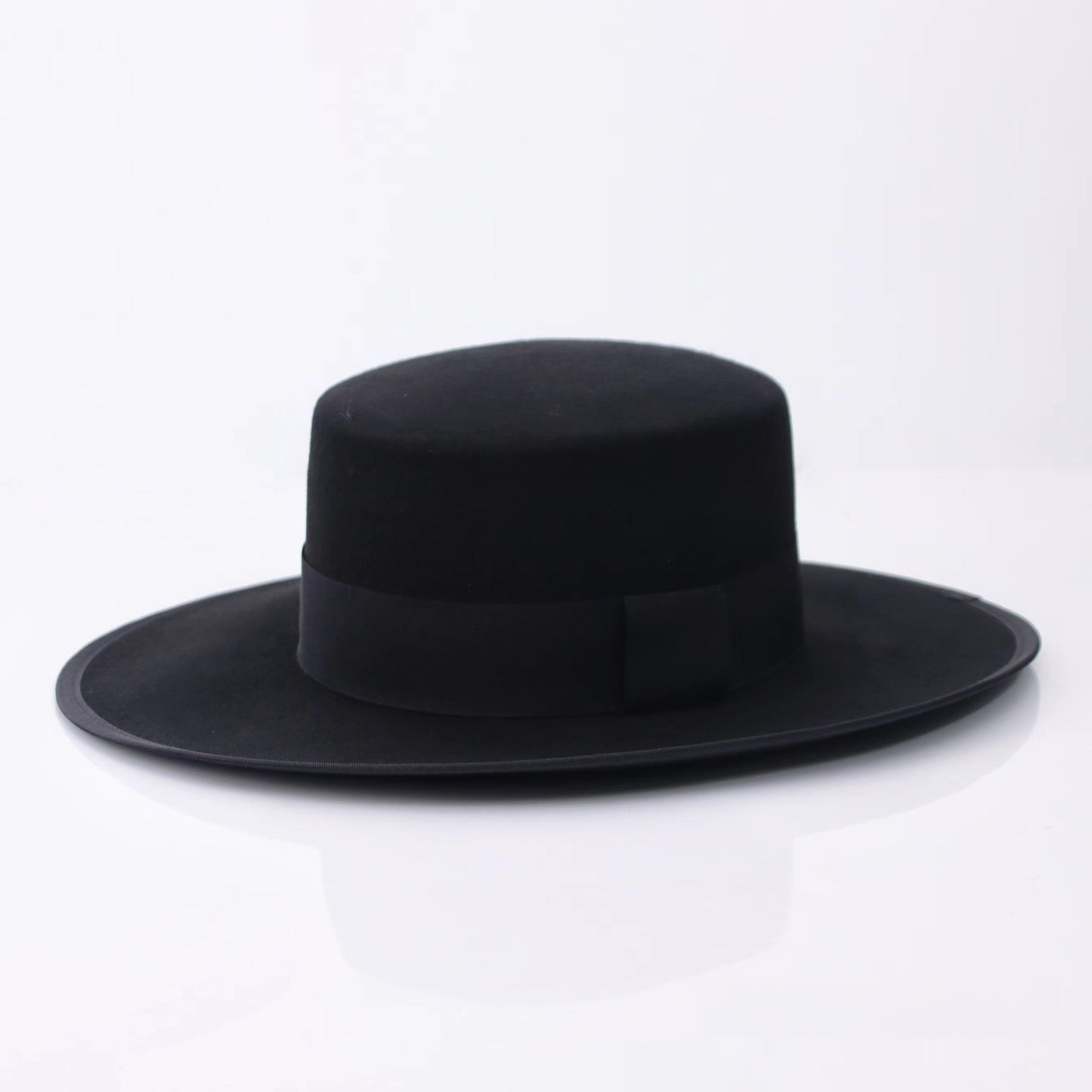 Women´s Flat Top Woolen Bowler Hat