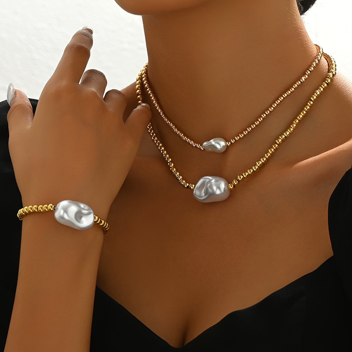 14K Gold Pearl Necklace and Bracelet Set