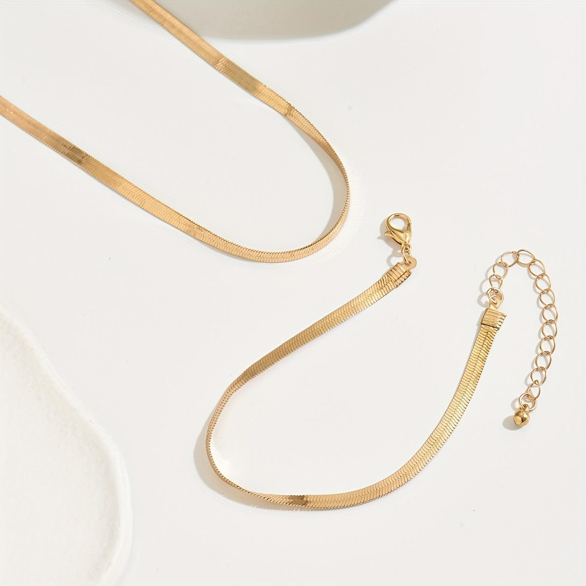 18-karat gold-plated necklace and bracelet set