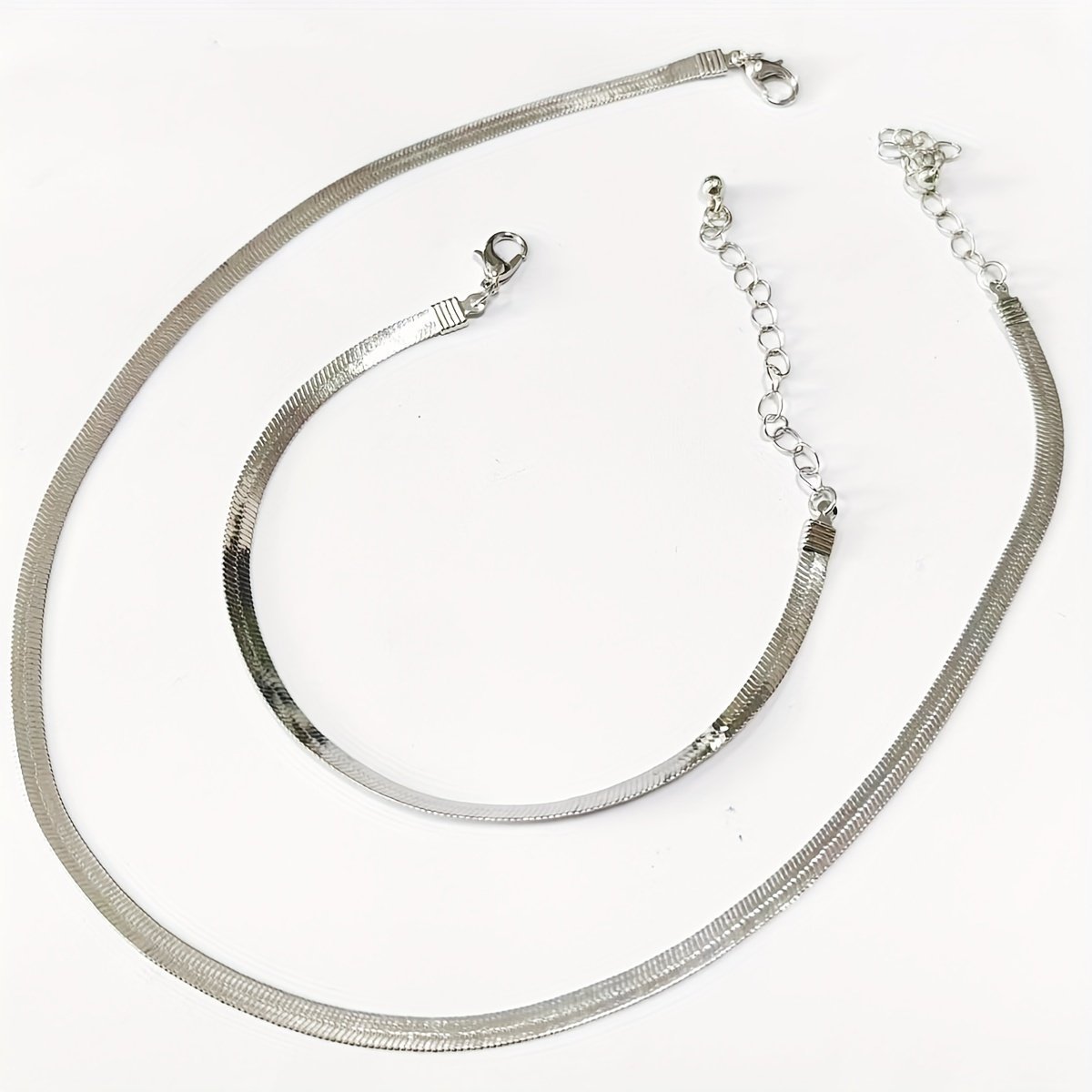 18-karat gold-plated necklace and bracelet set