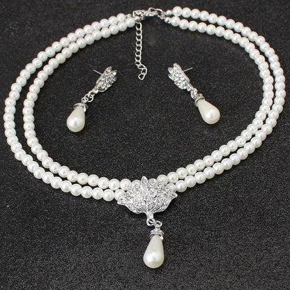 Crystal pearl necklace and earrings set