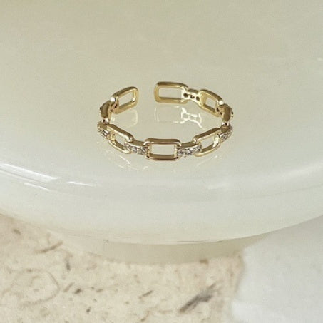 Women's ring for the index finger
